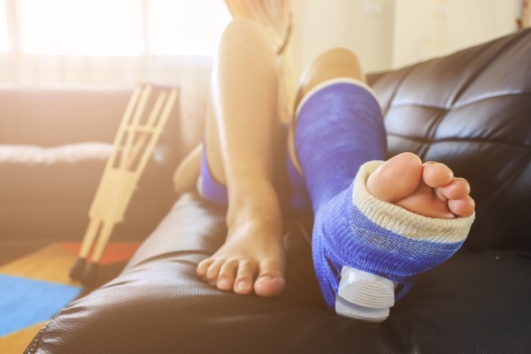 Foot Fractures and Sprains: Understanding the Difference