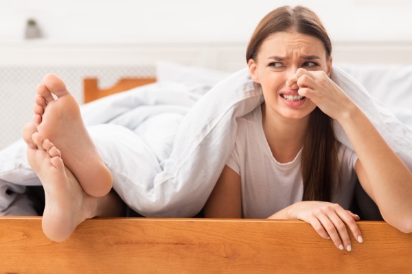 How to Beat Smelly Feet Syndrome